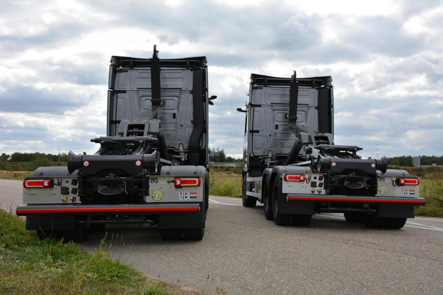 VDL-haak-Mercedes-zonder-buitenspiegels-Bulters-22.jpg