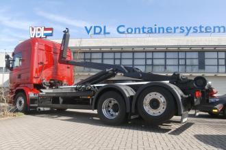 Scania met VDL haakarmopbouw