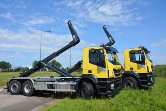 Two identical hooklifts for Gielen